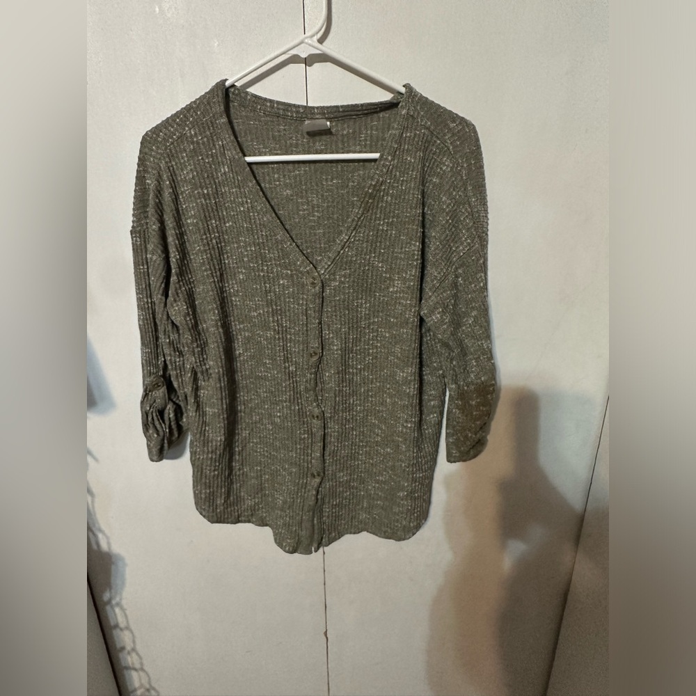 No Boundaries Green Large Top